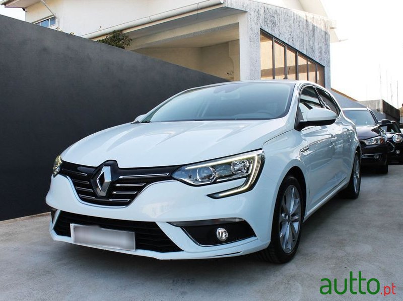 2017' Renault Megane 1.5 Dci Intens photo #1