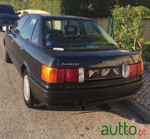 1988' Audi 80 photo #2
