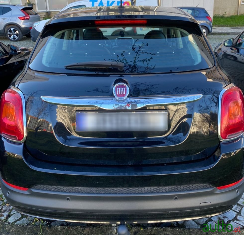 2017' Fiat 500X photo #3