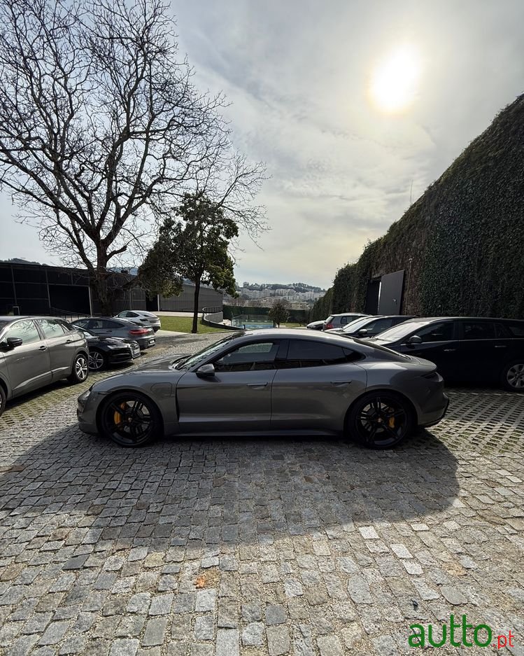 2023' Porsche Taycan Standard photo #3