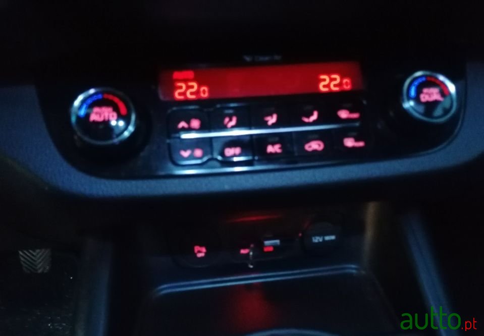 2015' Kia Sportage photo #4