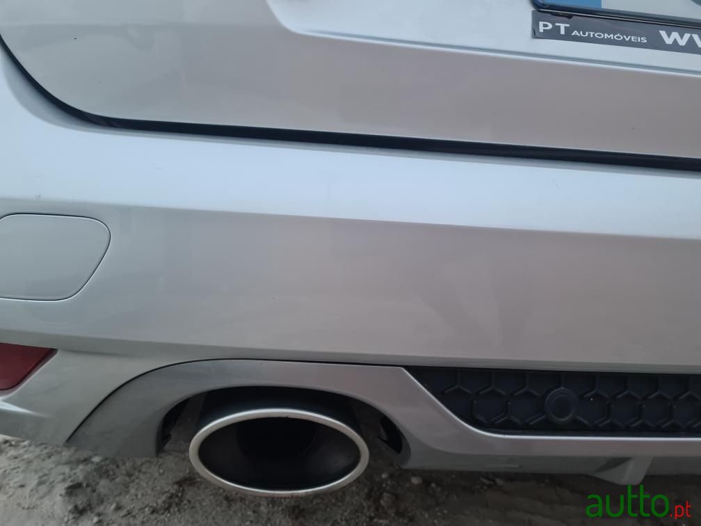 2016' Renault Megane Sport Tourer photo #5