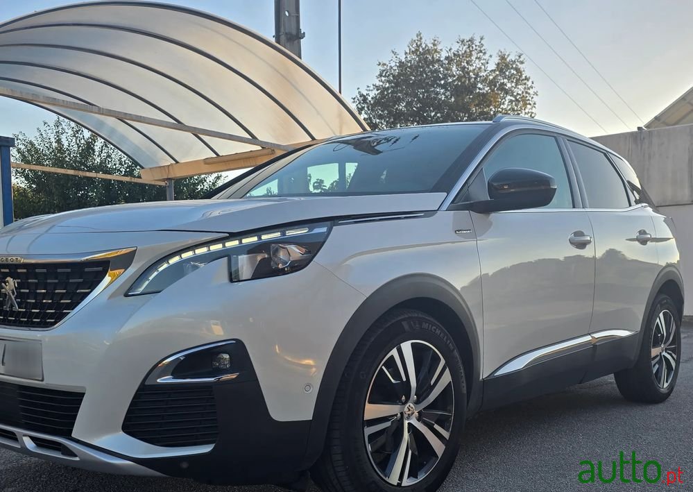 2018' Peugeot 3008 photo #2