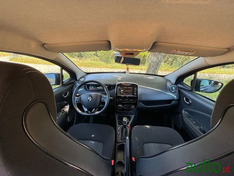 2018' Renault Zoe photo #5