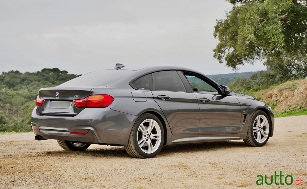 2016' BMW Série 4 D Pack M Auto photo #2