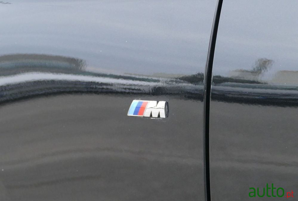 2017' BMW Série 1 D Pack M photo #4