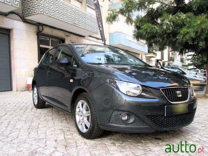 2011' SEAT Ibiza 1.2 12V Fresc photo #1