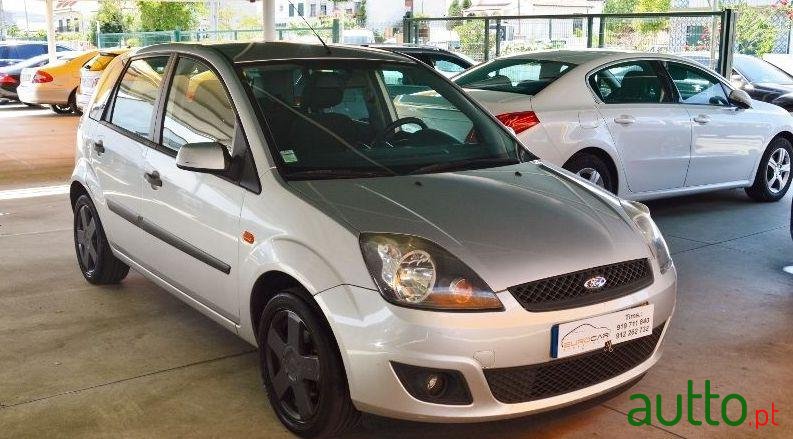 2008' Ford Fiesta 1.4 Tdci Trend photo #4