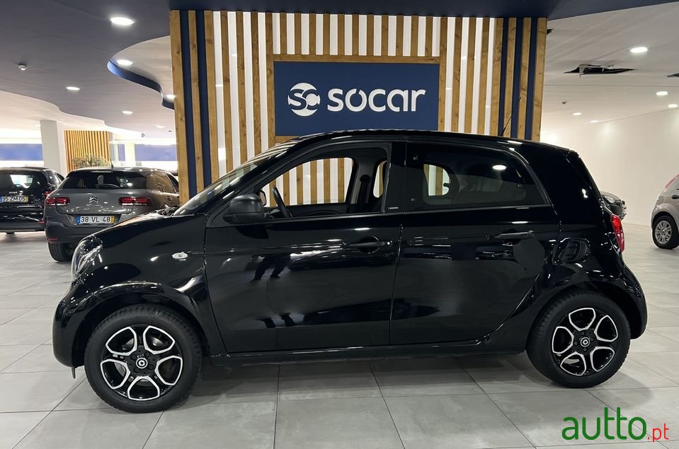 2018' Smart Forfour photo #2