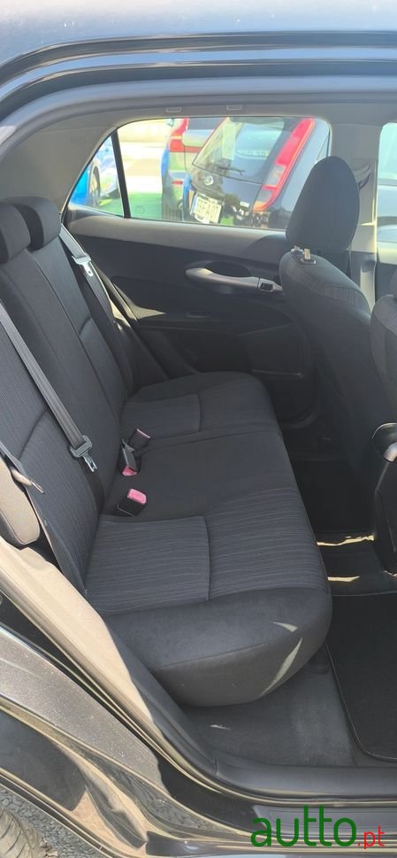 2010' Toyota Auris 1.4 Vvt-I Ac photo #6