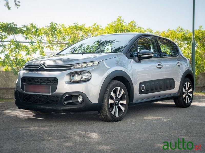 2020' Citroen C3 1.2 Puretech Shine Eat6 photo #1