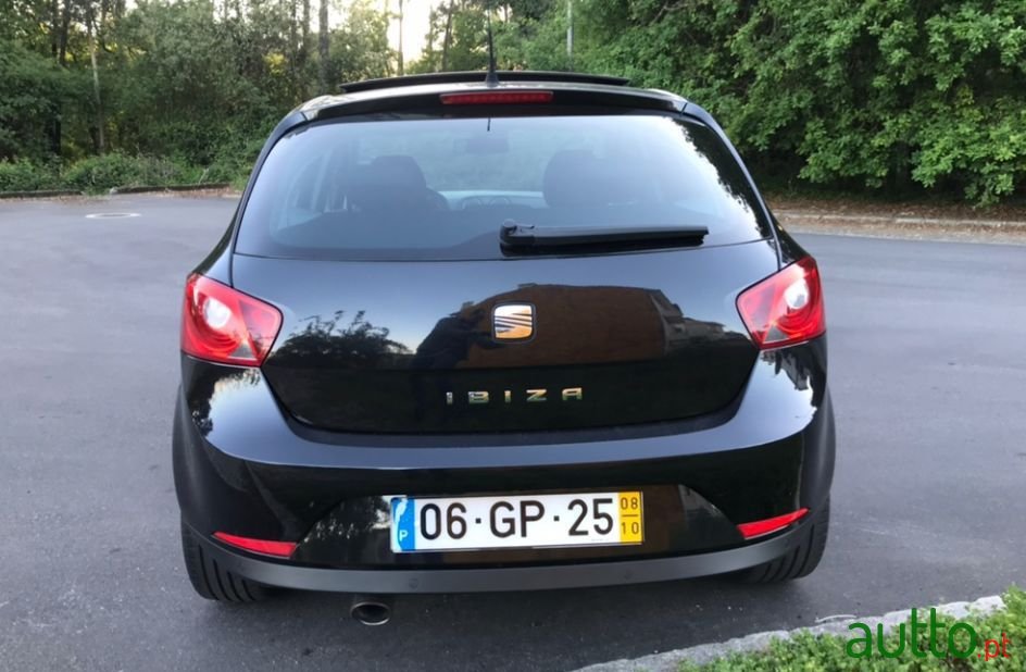 2008' SEAT Ibiza photo #3