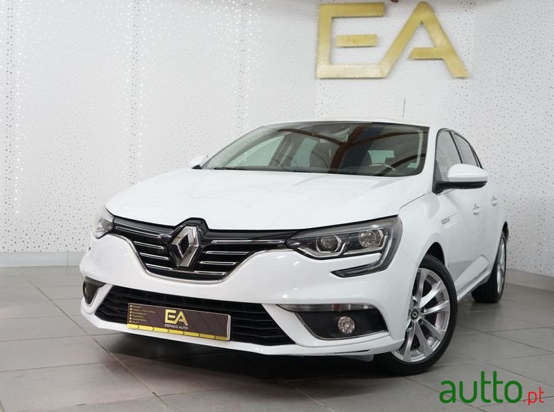 2017' Renault Megane Energy Tce 130 Limited photo #3