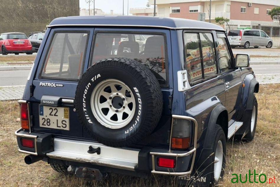 1991' Nissan Patrol photo #4
