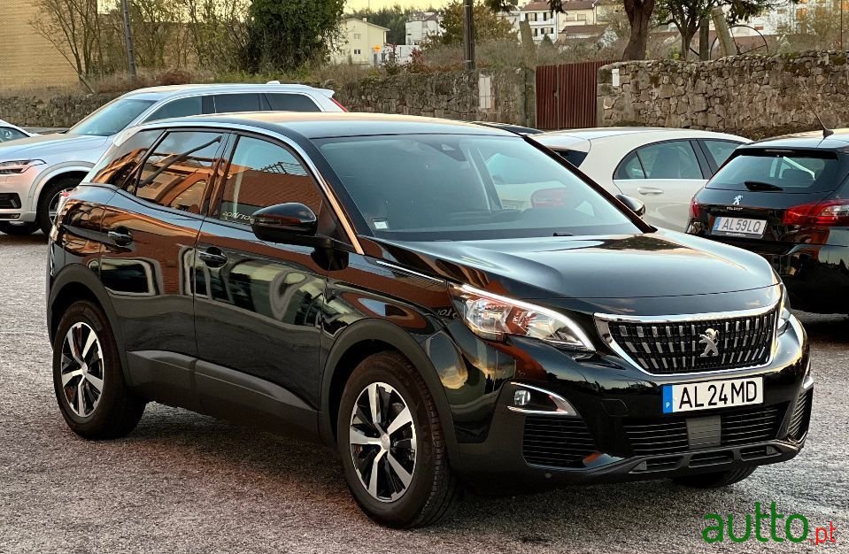 2018' Peugeot 3008 photo #3