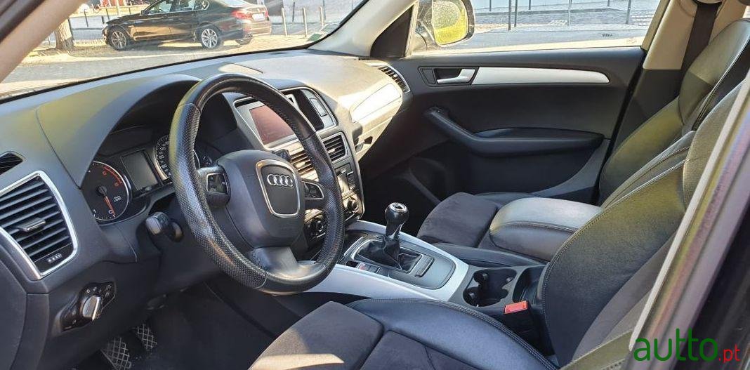 2010' Audi Q5 2.0 Tdi S Line photo #1