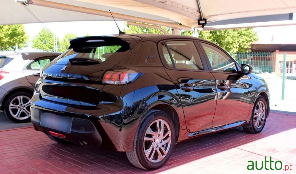 2021' Peugeot 208 photo #4