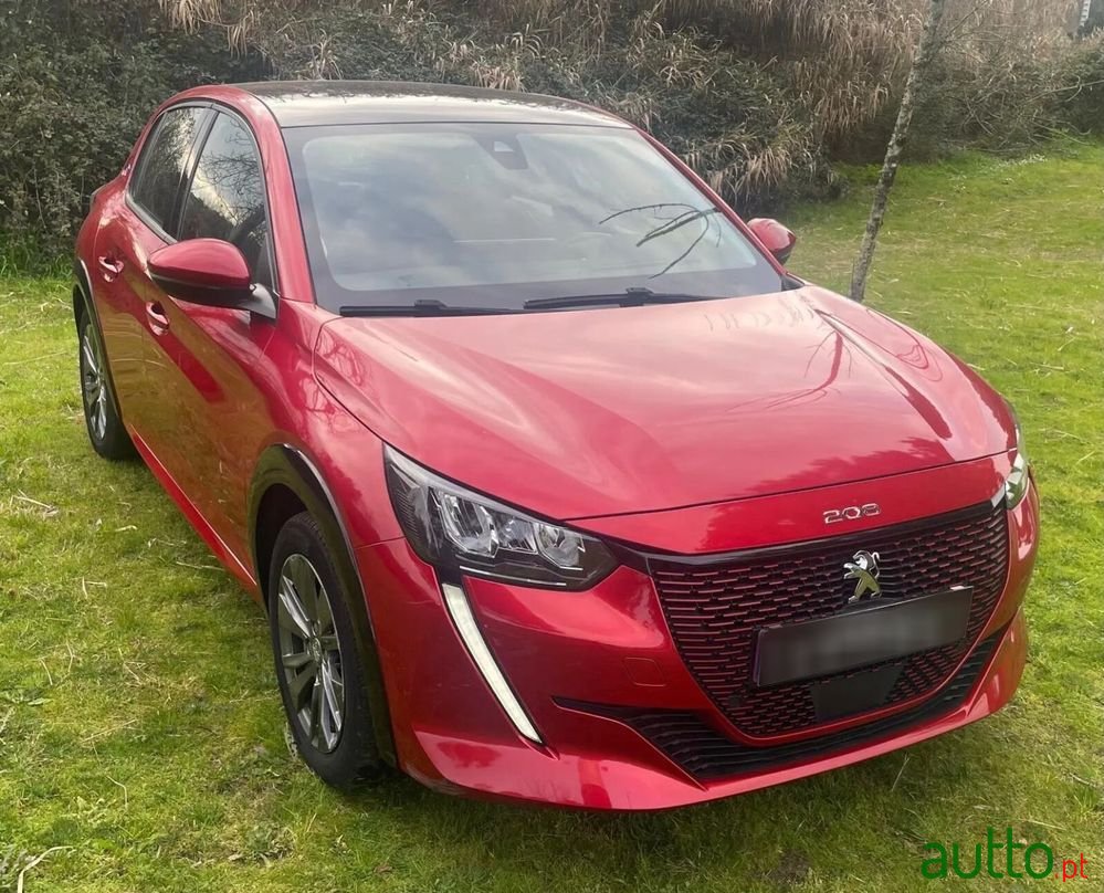2020' Peugeot e-208 Allure photo #1