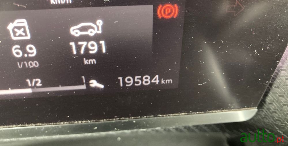 2022' Citroen C4 photo #4