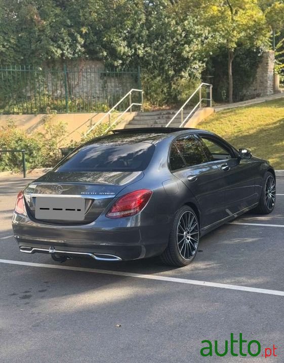 2014' Mercedes-Benz Classe C photo #4