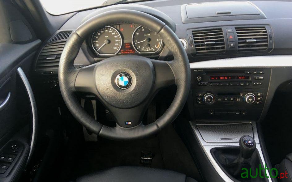 2008' BMW 116 I Pack M photo #2