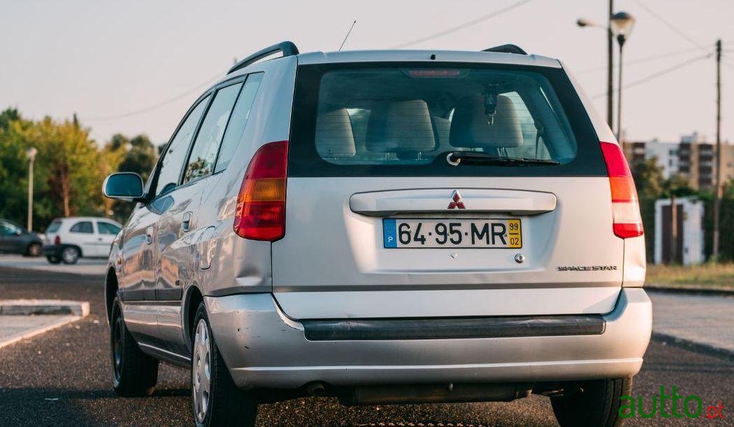 1999' Mitsubishi Space Star photo #4