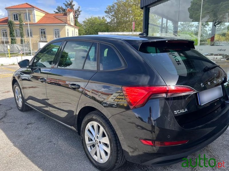 2023' Skoda Scala 1.0 Tsi photo #3
