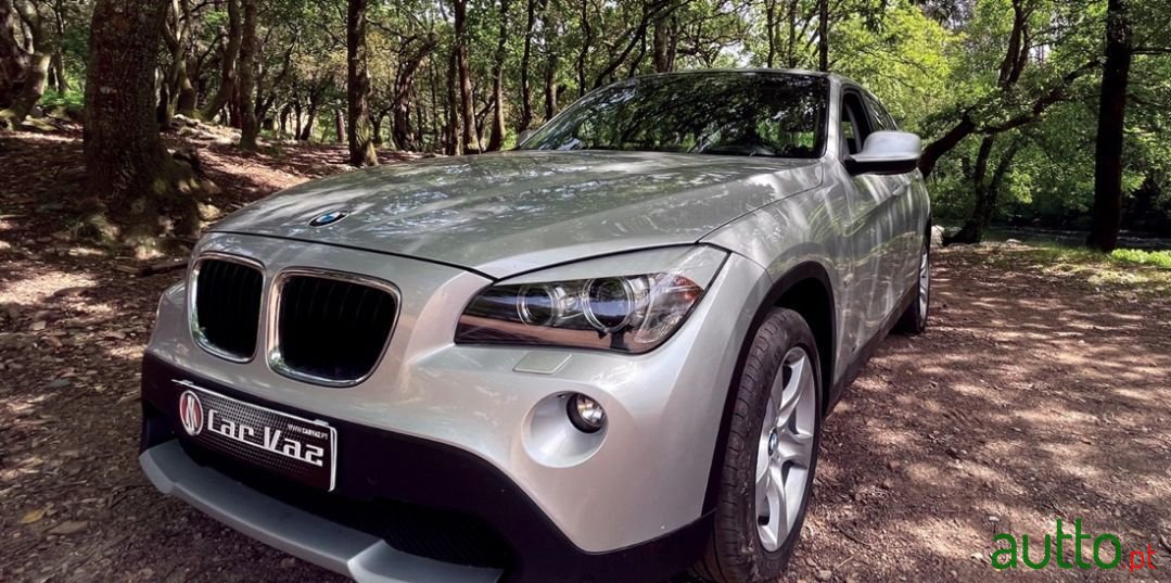 2011' BMW X1 photo #6