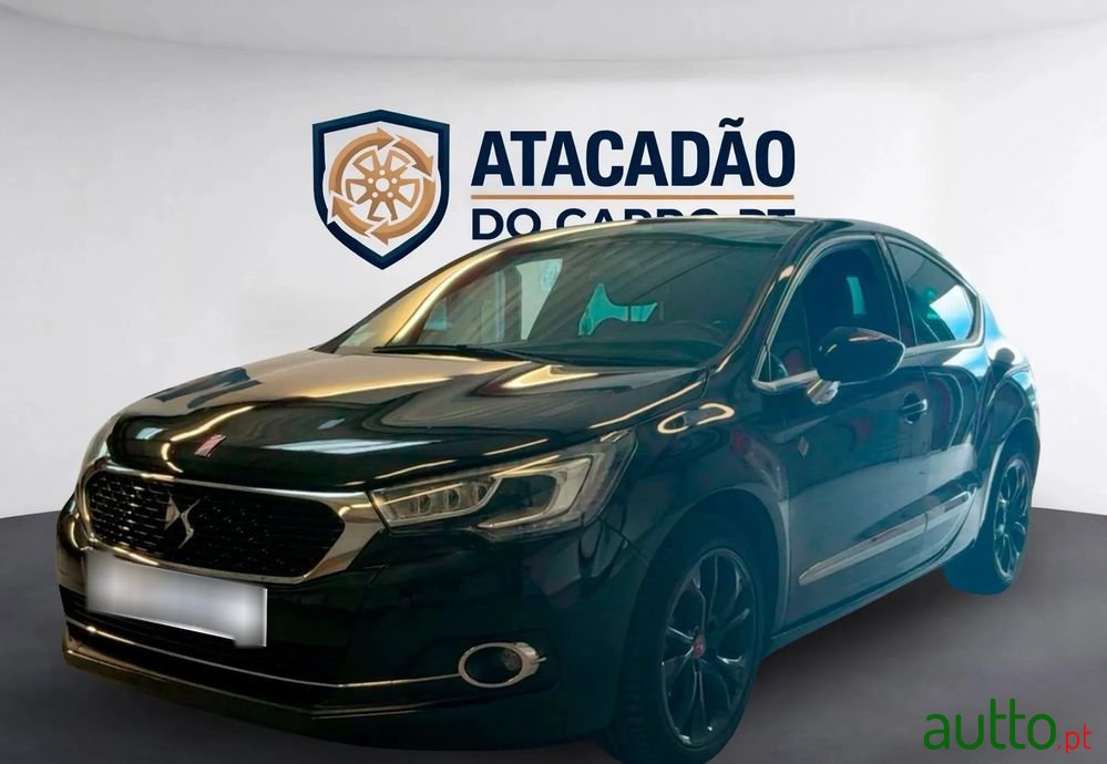 2018' DS Automobiles Ds4 photo #1