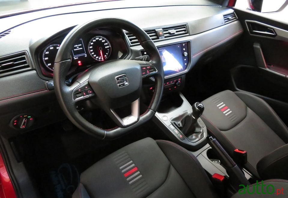 2021' SEAT Ibiza photo #5