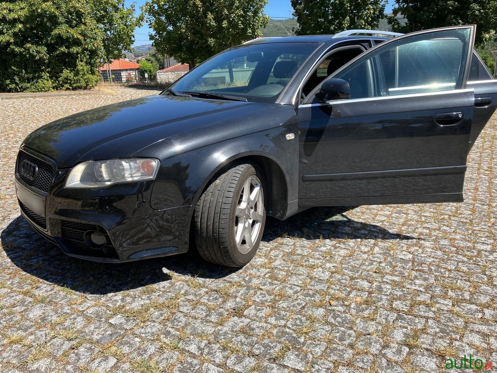 2005' Audi A4 Avant photo #4