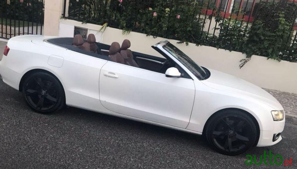 2010' Audi A5 2.7 V6 Tdi photo #3