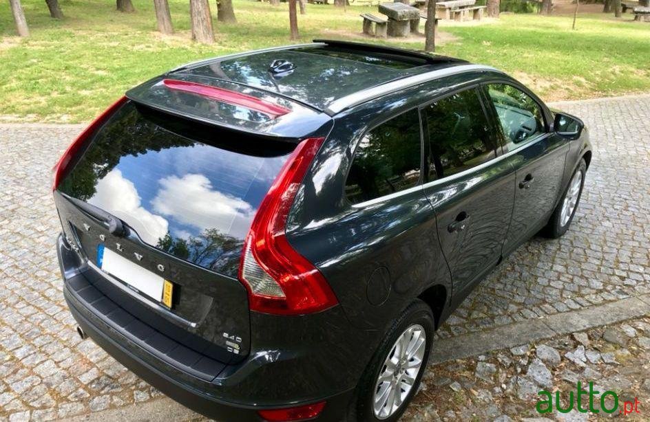 2010' Volvo Xc-60 photo #1