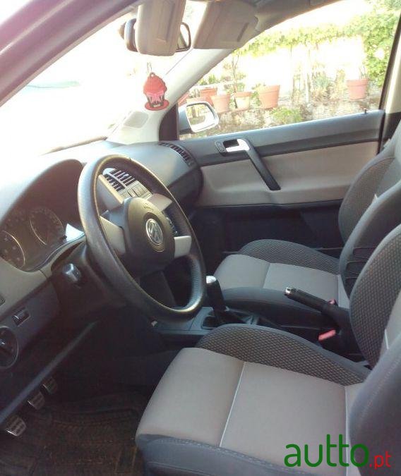 2008' Volkswagen Polo 1.2 Cross photo #2