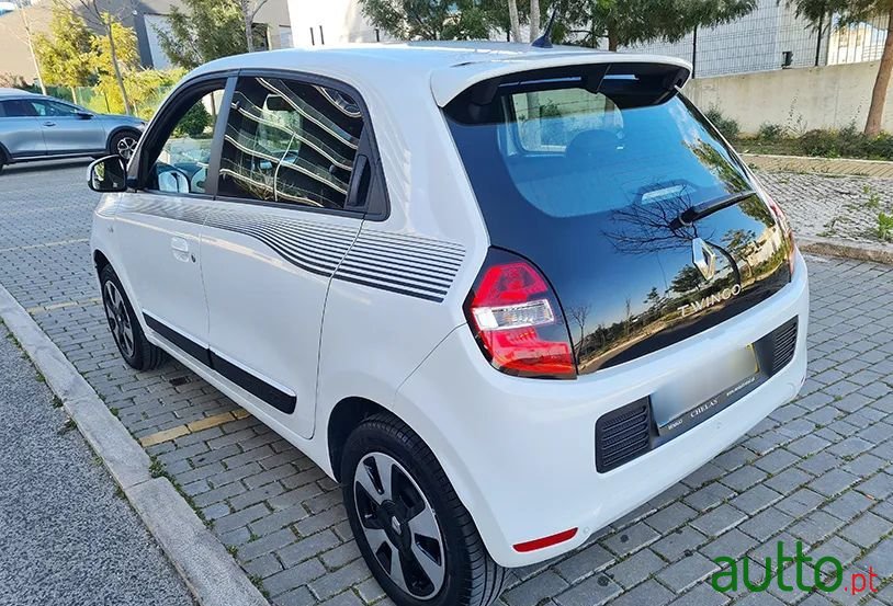 2016' Renault Twingo 1.0 Sce Limited photo #4