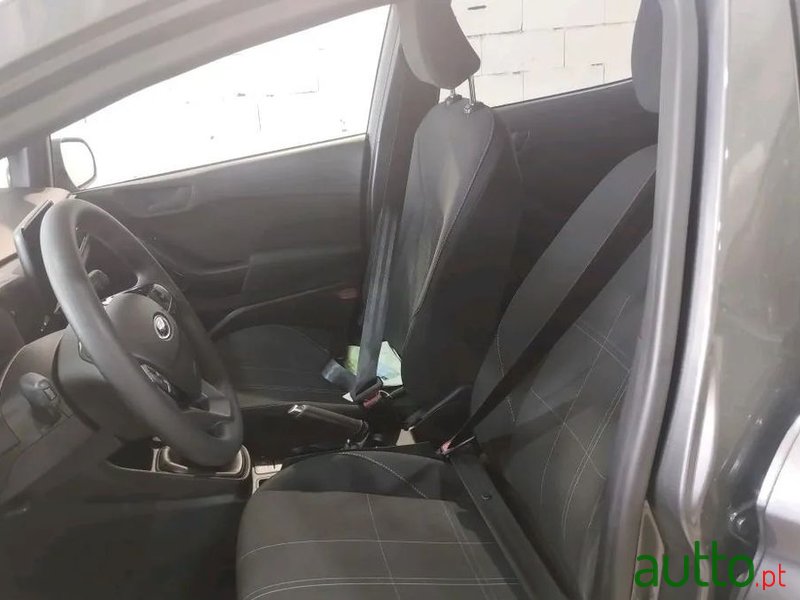2021' Ford Fiesta photo #3