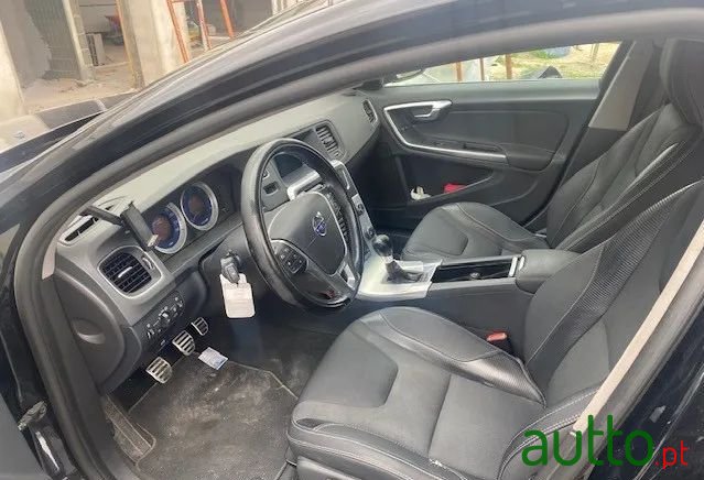 2013' Volvo V60 photo #4