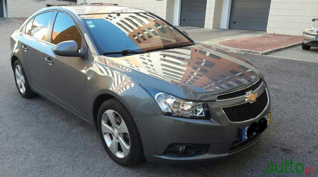 2010' Chevrolet Cruze 2.0 Vcdi Lt photo #3