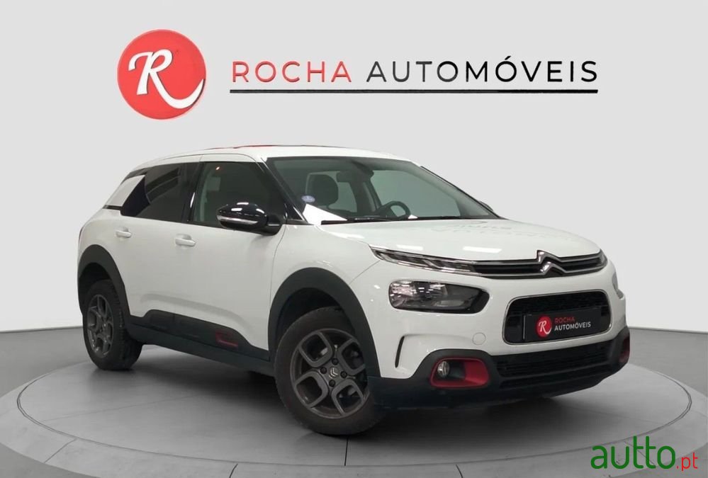 2018' Citroen C4 Cactus photo #3