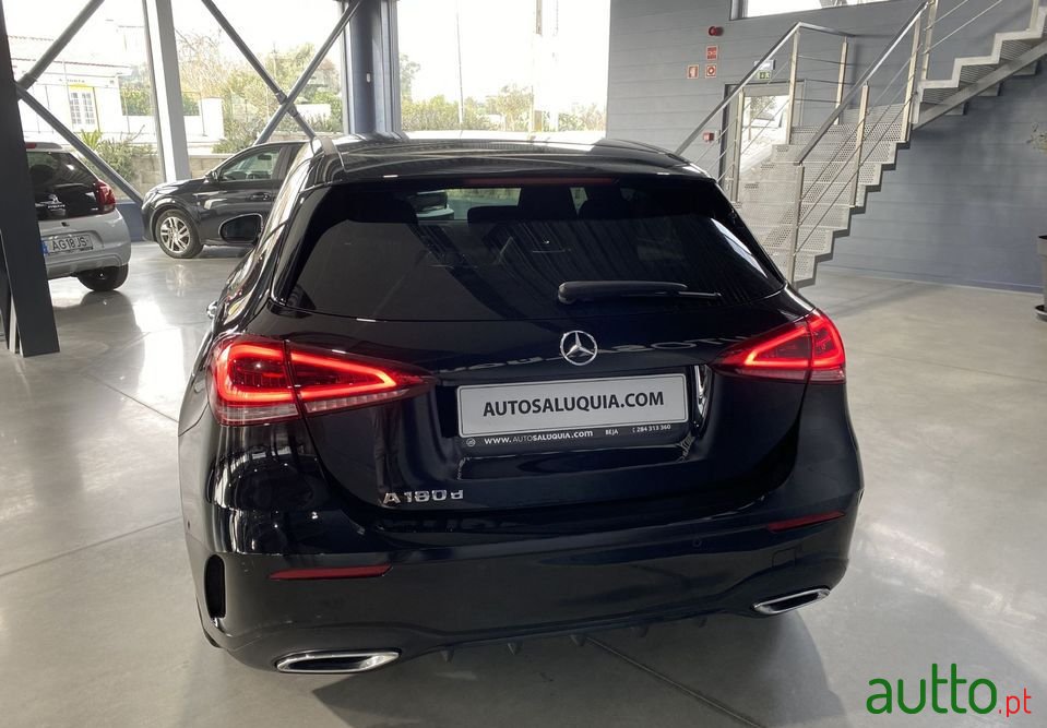 2021' Mercedes-Benz A-180 photo #4