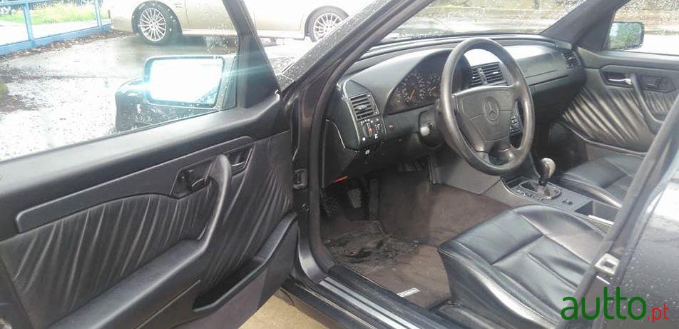 1994' Mercedes-Benz C-280 photo #1