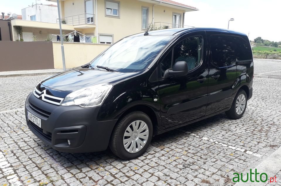 2017' Citroen Berlingo photo #2