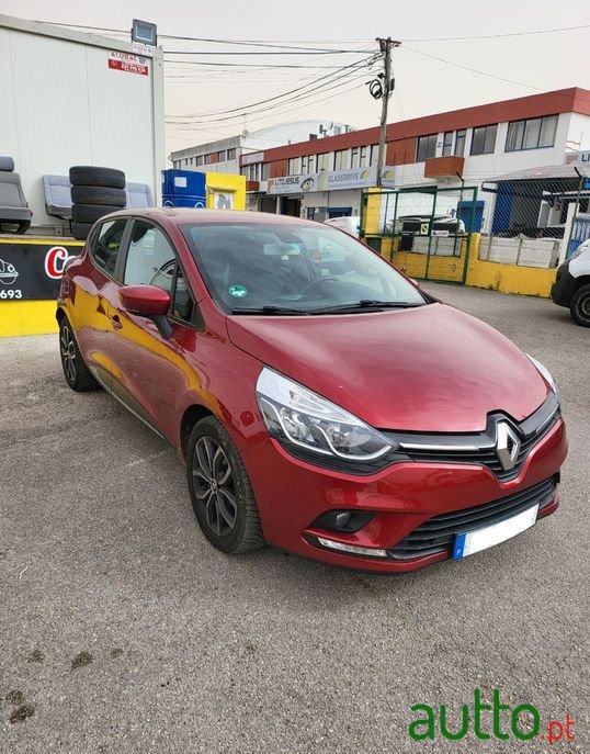 2017' Renault Clio photo #1