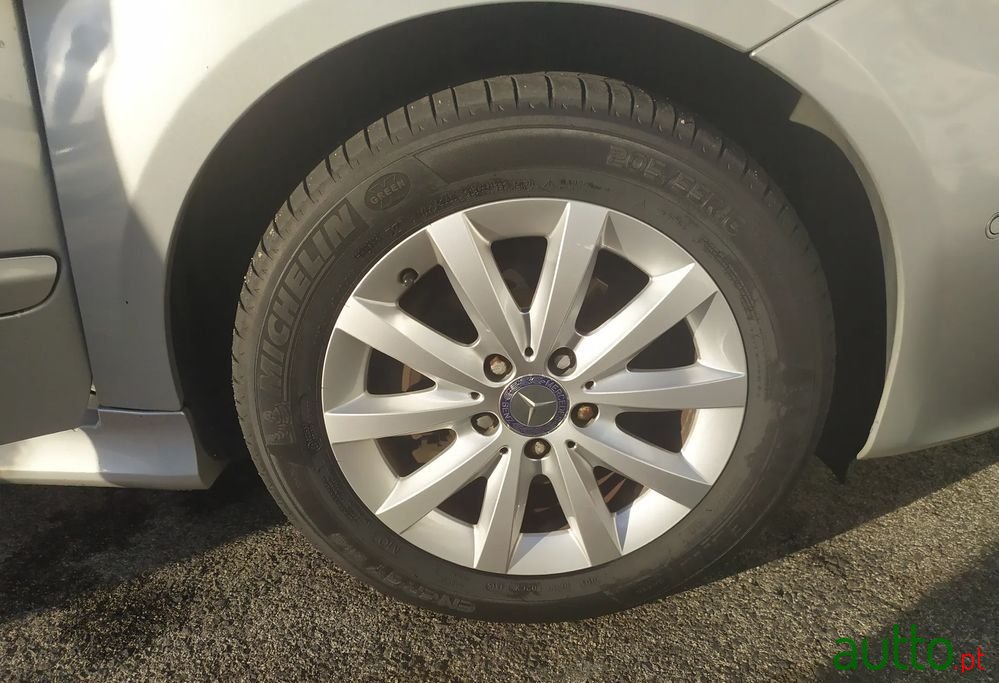 2009' Mercedes-Benz B 150 Standard photo #3