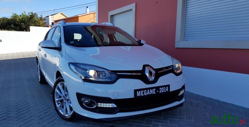 2014' Renault Megane Sport Tourer photo #2