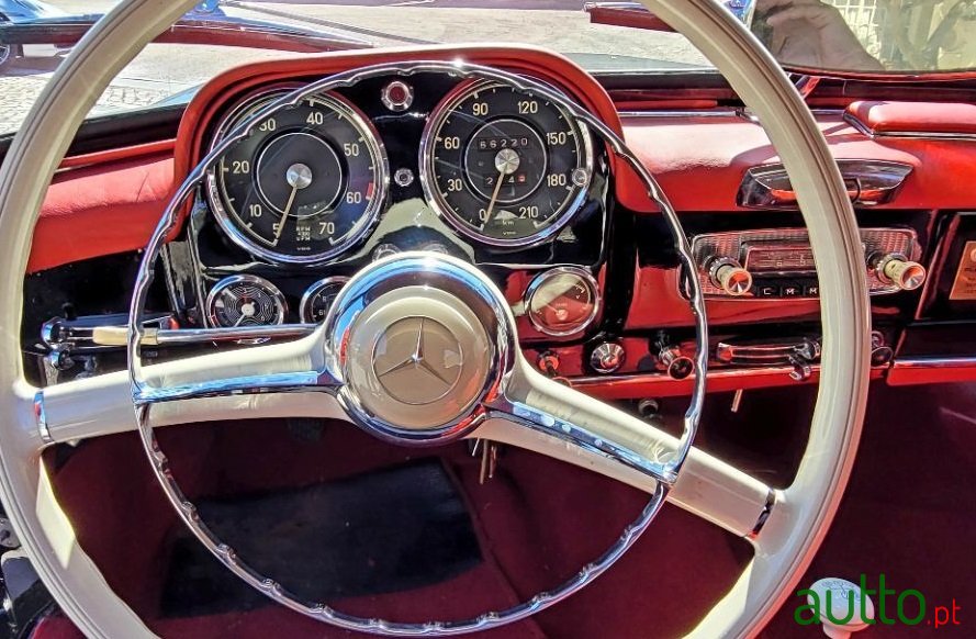 1970' Mercedes-Benz photo #4