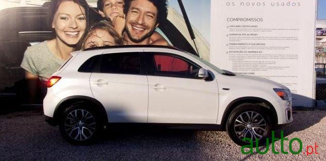 2016' Mitsubishi ASX Tokyo Edition photo #2