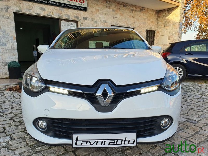 2016' Renault Clio photo #3