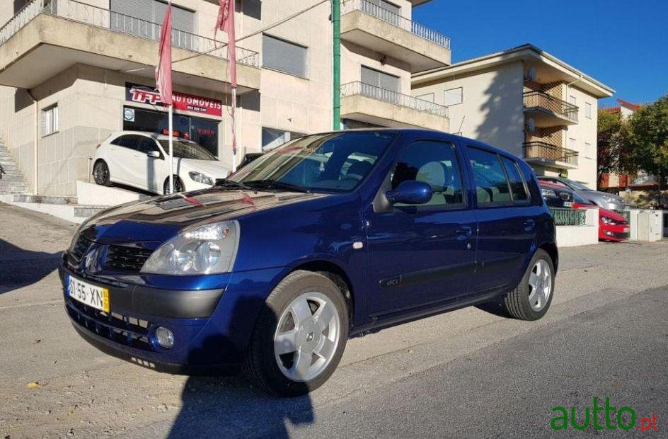 2004' Renault Clio 1.5 Dci Authentique photo #1