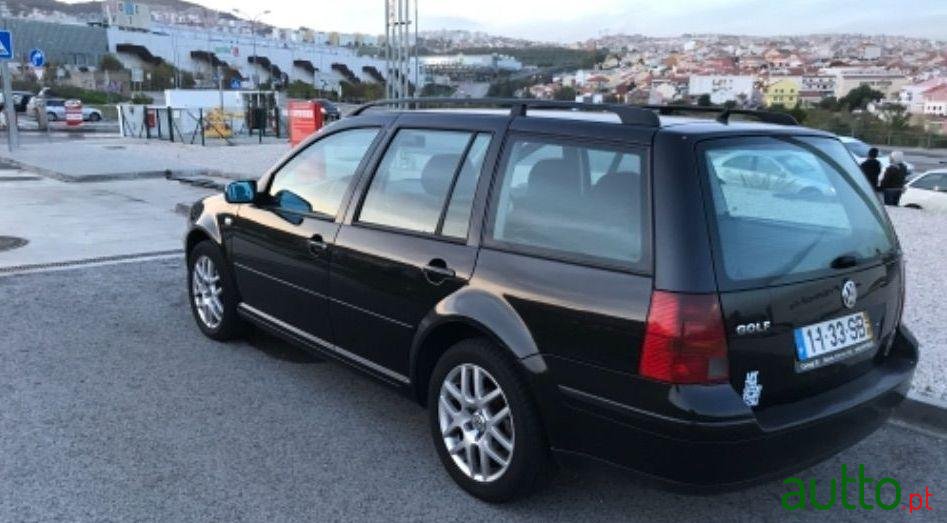 2001' Volkswagen Golf IV Variant photo #1